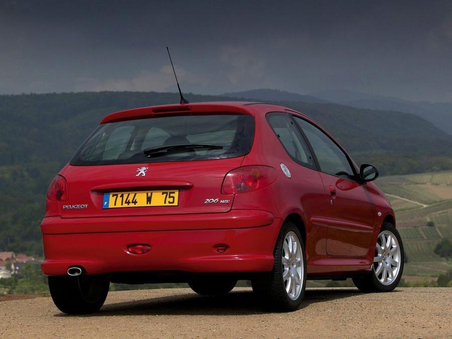  Peugeot 206 3-Door 2003 года  (WW) (фото 5 из 13)